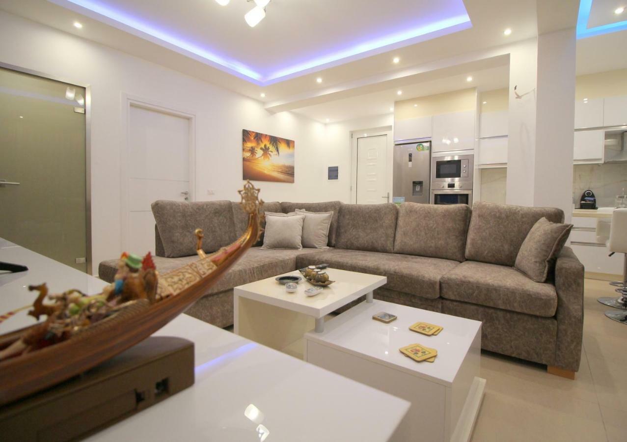 Le Gjero Luxury Villa 卡萨米尔 外观 照片