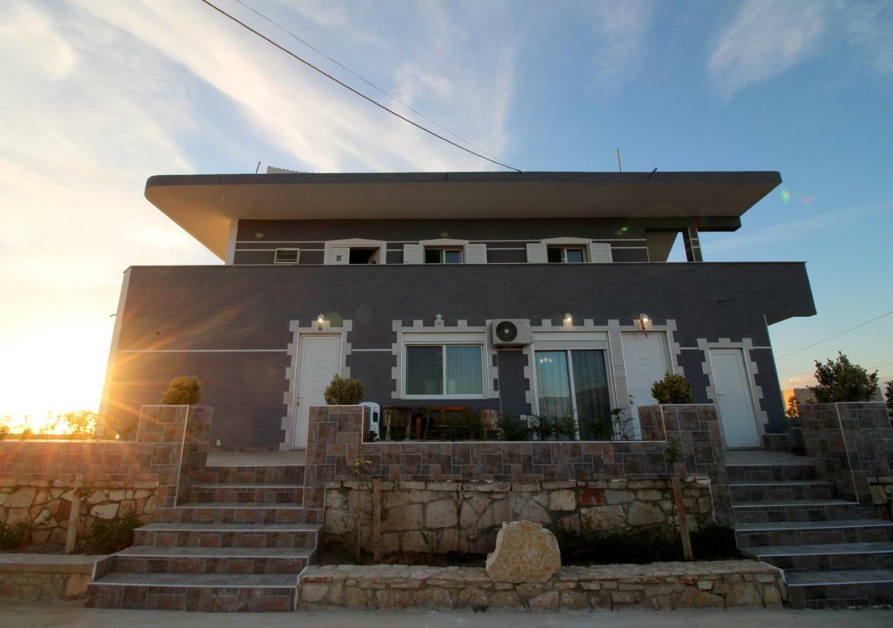 Le Gjero Luxury Villa 卡萨米尔 外观 照片